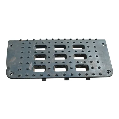 Tapete Estribo Superior Ld Original Vw Constellation 24250 Cinza