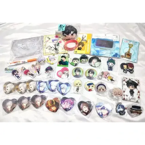 Lote de Merch Anime com 44 Itens Originais - A3, Mahoyaku, Touken Ranbu, Séries Joseimuke