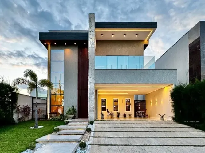 Casa na Cidade Alpha, 4 suítes, Eusébio.