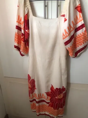 Vestido com amarração