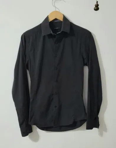 camisa request preta TAM PP