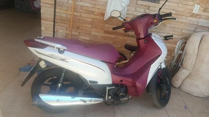 Shineray Jet 125 SS 2026 - Apenas 4.700 km (Impecável / Estado de Zero)
