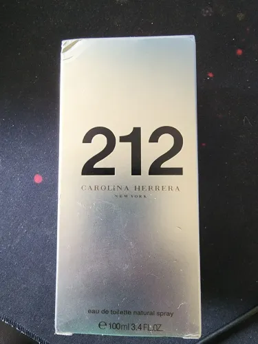 Perfume 212 NYC Carolina Herrera 100ml