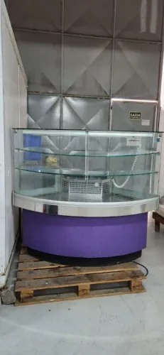 Balcão Curvo Refrigerado