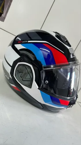 capacete modular LS2