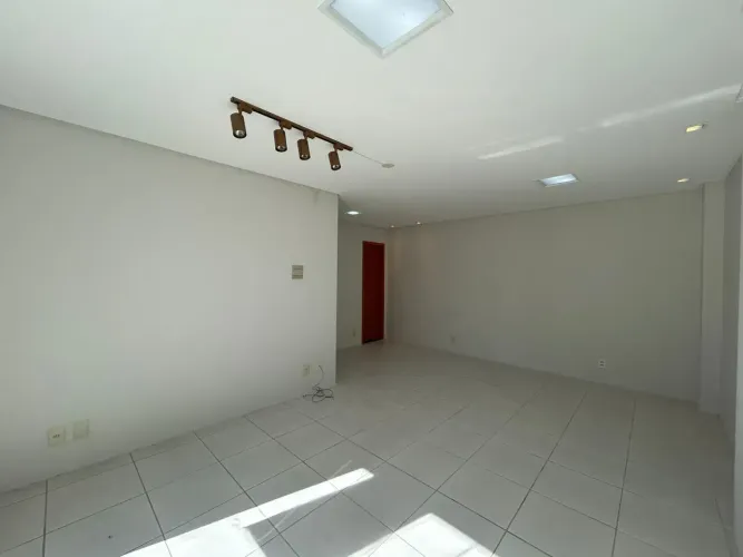 SALA COMERCIAL NO BAIRRO SÃO VICENTE