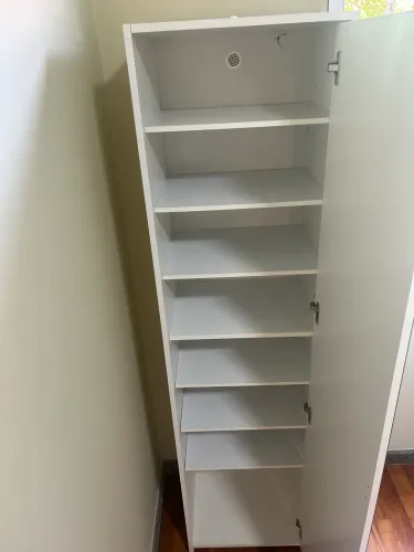 Sapateira com espelho Tok Stok