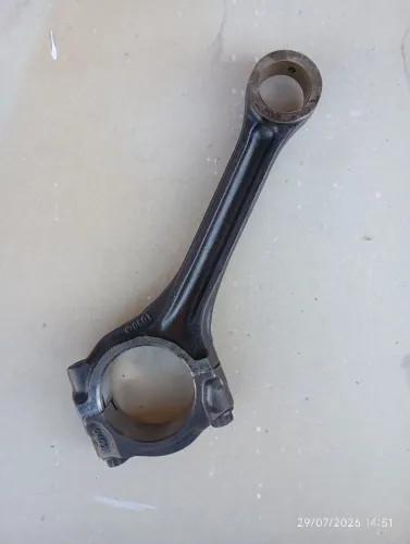 Biela motor Mercedes