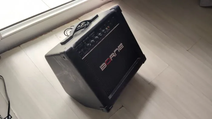 Amplificador para Baixo Borne CB60