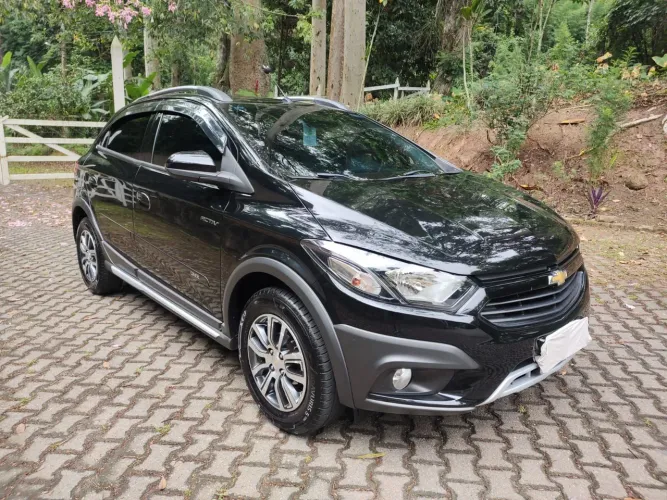 Chevrolet Onix Activ 1.4 8V Flex Aut. 4P 2017