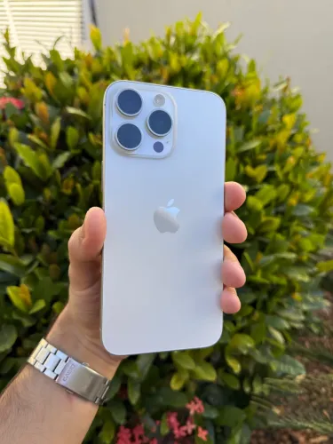 Iphone 15 Pro Max Excelente