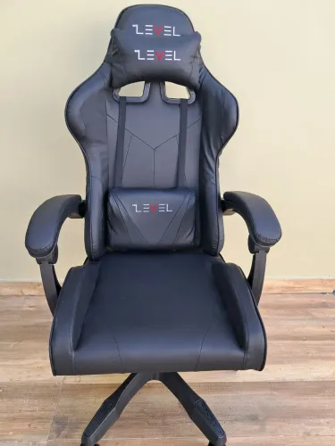 Cadeira gamer nova