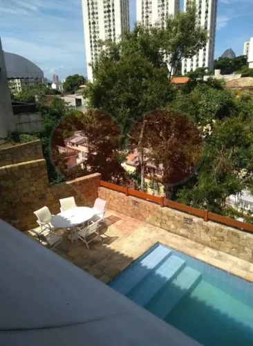 Casa de condomínio Laranjeiras com 2 anexos, e suítes 835 metros quadrados com 6 quartos