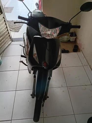 moto Biz