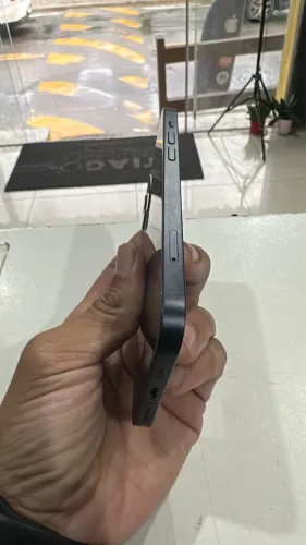iPhone 12 64GB