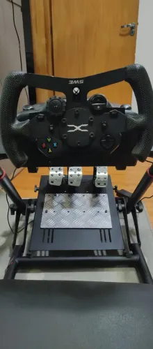 Cockpit/Simulador corrida + g923 + inversor de pedais + Volante fórmula