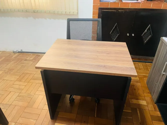Mesa de escritório 