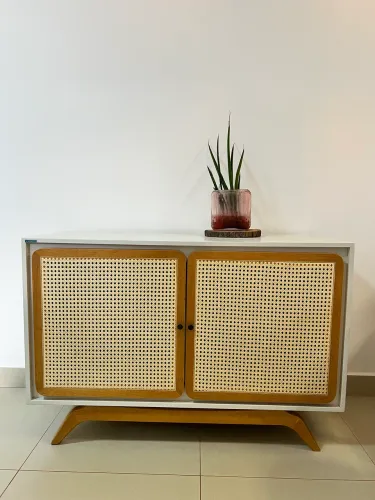 Balcão Buffet Ricco 113 Cm Laminado 2 Portas com Palhinha