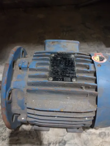 motor trifasico 2.2(3.0)