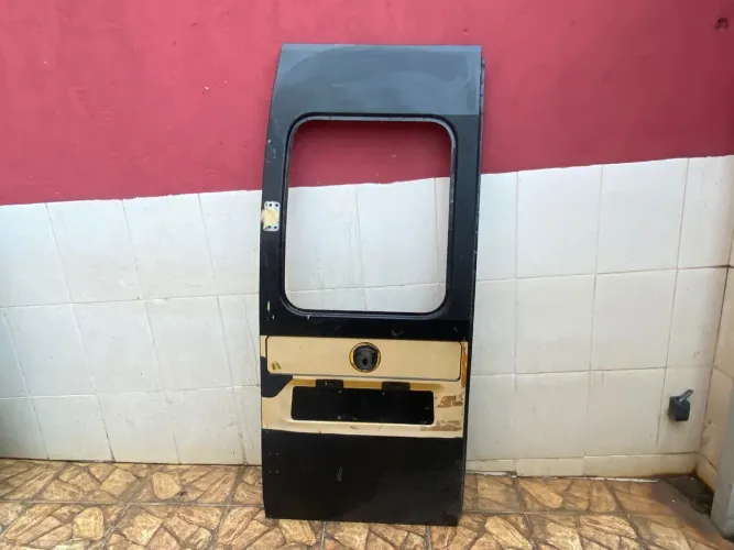 Porta traseira esquerda Boxer / Ducato / Jumper