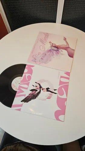 LP Kali Uchis - Sin Miedo (del Amor y Otros Demonios) DELUXE