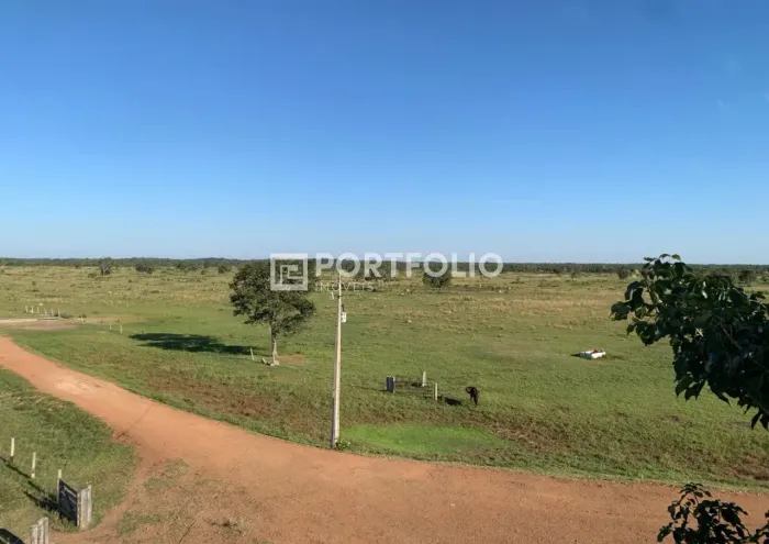Fazenda à venda com 100 alqueires em Cocalinho, Mato Grosso
