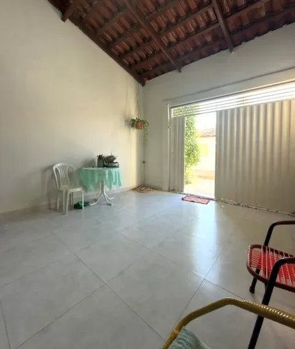 Vende-se casa no castanheira $