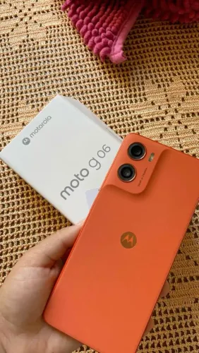 Motorola Moto G06 128 GB - Seminovo
