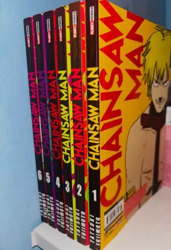 Coleção Chainsaw Man Volumes 1 a 6 - Usado