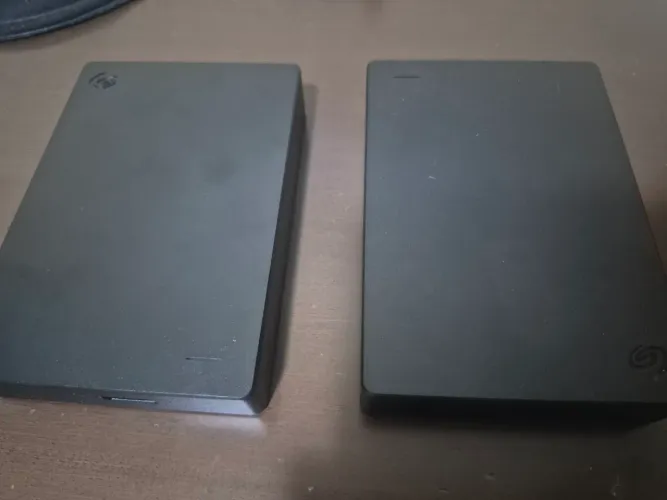 HD Seagate 4tb externo / 2 unidades / Frete Grátis