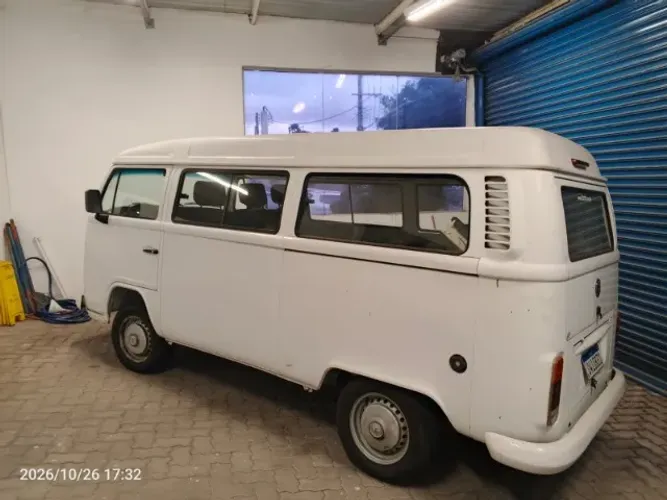 Volkswagen Kombi Standard 1.4 MI Total Flex 8V 2014