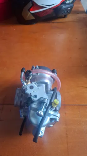 Carburador da suzuki. Modelo :EN 125 yes se 11/16