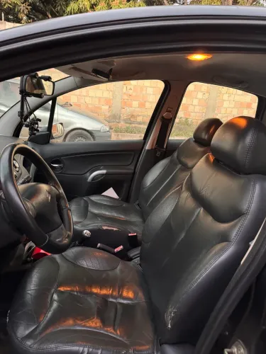 Citroen C3 GLX 1.4/ GLX Sonora 1.4 Flex 8V 5P 2006