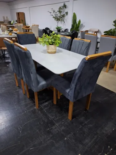 Mesa Pedro 1,60 X 0,90 c/ 6 cadeiras de veludo