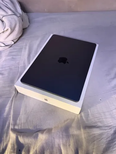  Macbook Air M2 16gb RAM/ 256gb SSD - Novíssimo e na garantia! 