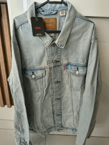 Jaqueta jeans Levis original tamanho xxl.