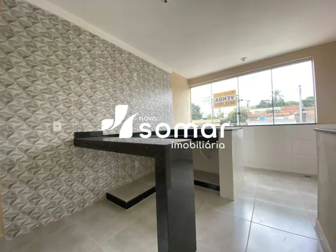 Sobrado à venda, 2 quartos, 1 vaga, Del-Rey - Divinopolis/MG