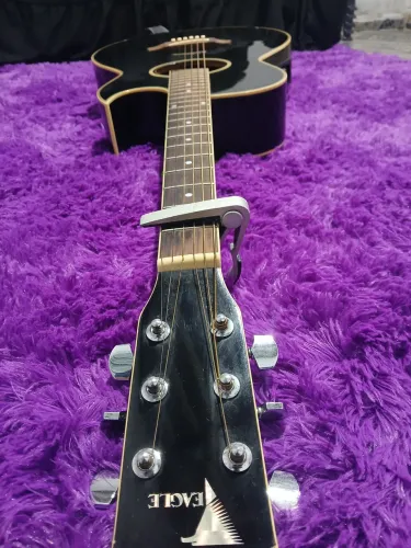 Violão Eangle top