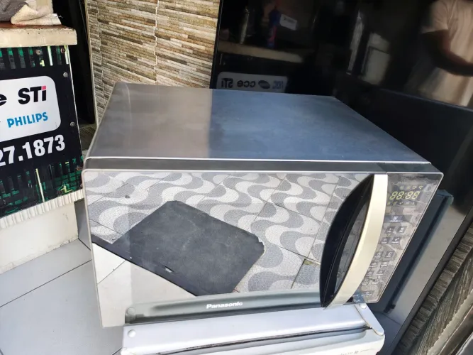 Forno Microondas Panasonic 32 litros