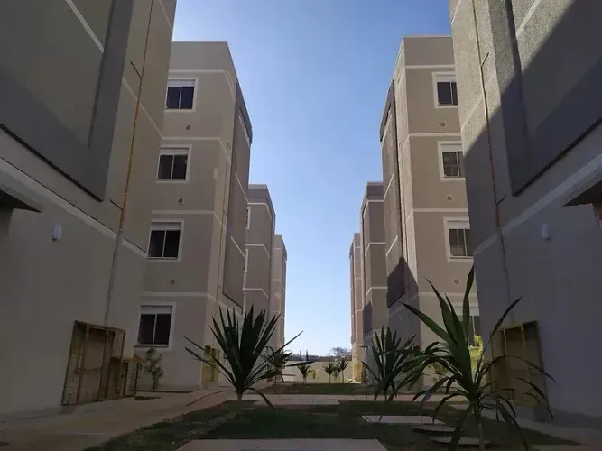 Urgente! Agio Apartamento 2/4, prox ao Joao Brás, 2 vagas de garagem