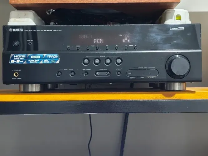 Receiver Yamaha RX-V367