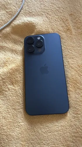 iPhone 15 pro Max 256gb