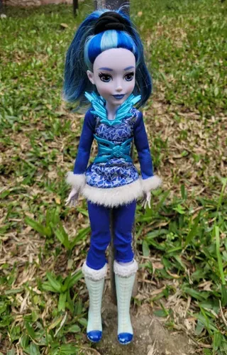 Boneca Dc Super Hero Girls Frost