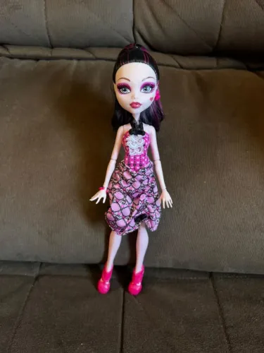 Boneca Monster High - Draculaura DOT Dead Gorgeous