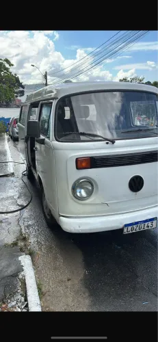 Volkswagen Kombi Lotação 1.6 MPI (álcool) 2005