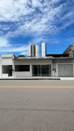 Aluga-se Excelente Ponto Comercial  - Centro