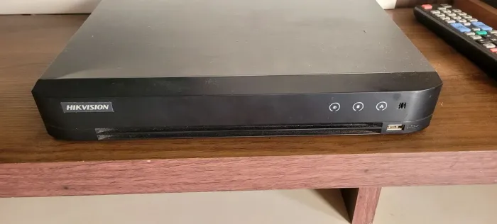 DVR RIKVISION DE 8 CANAIS + HD DE 1 TB
