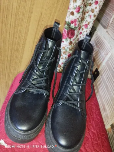 Bota coturno moleca