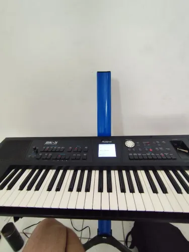 Teclado arranjador Roland BK-5