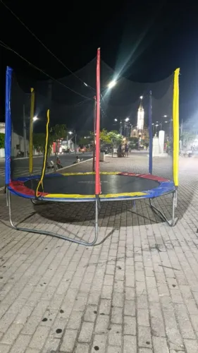 Pula pula, carrinhos infantil a venda